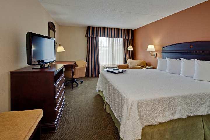 Comfort Inn & Suites Somerset - New Brunswick Pokój zdjęcie